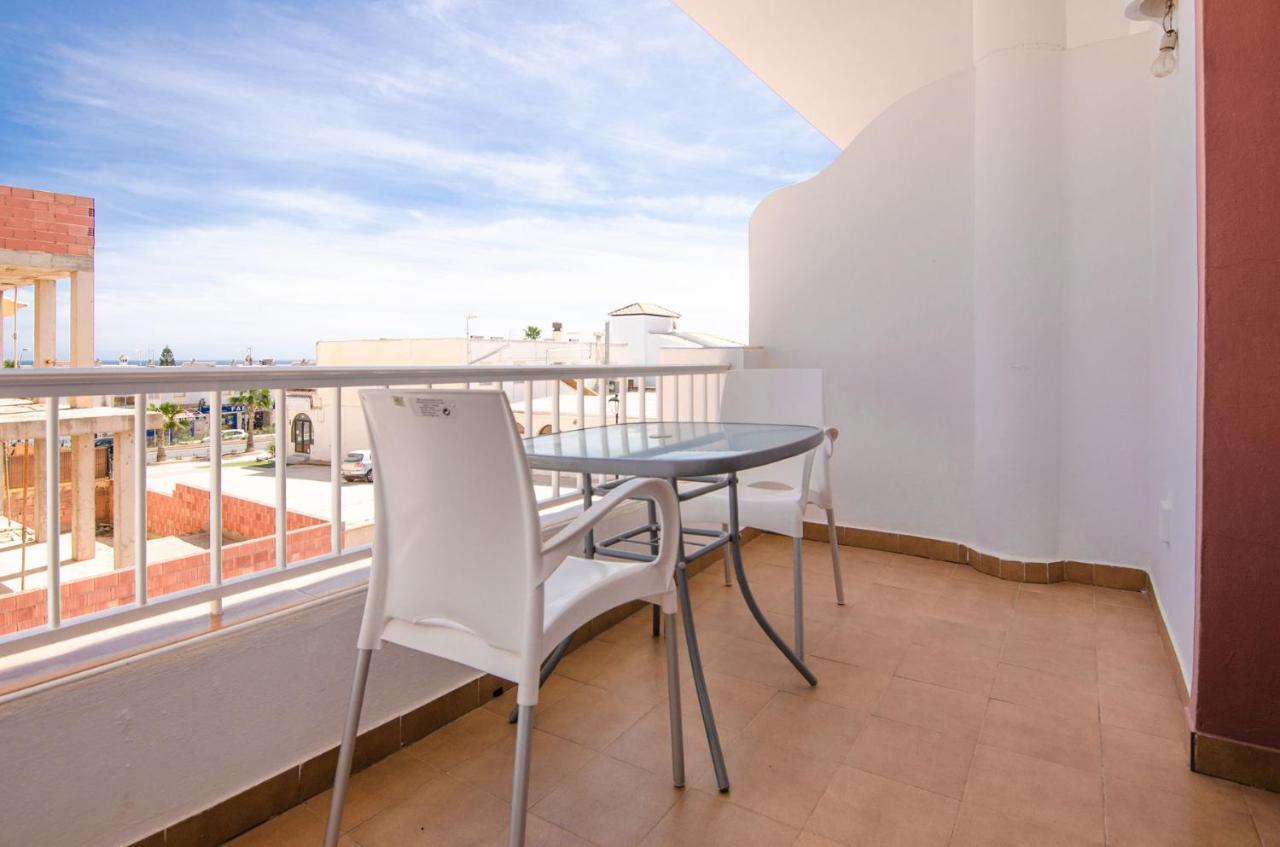 Hostal Manolo Garrucha Luaran gambar
