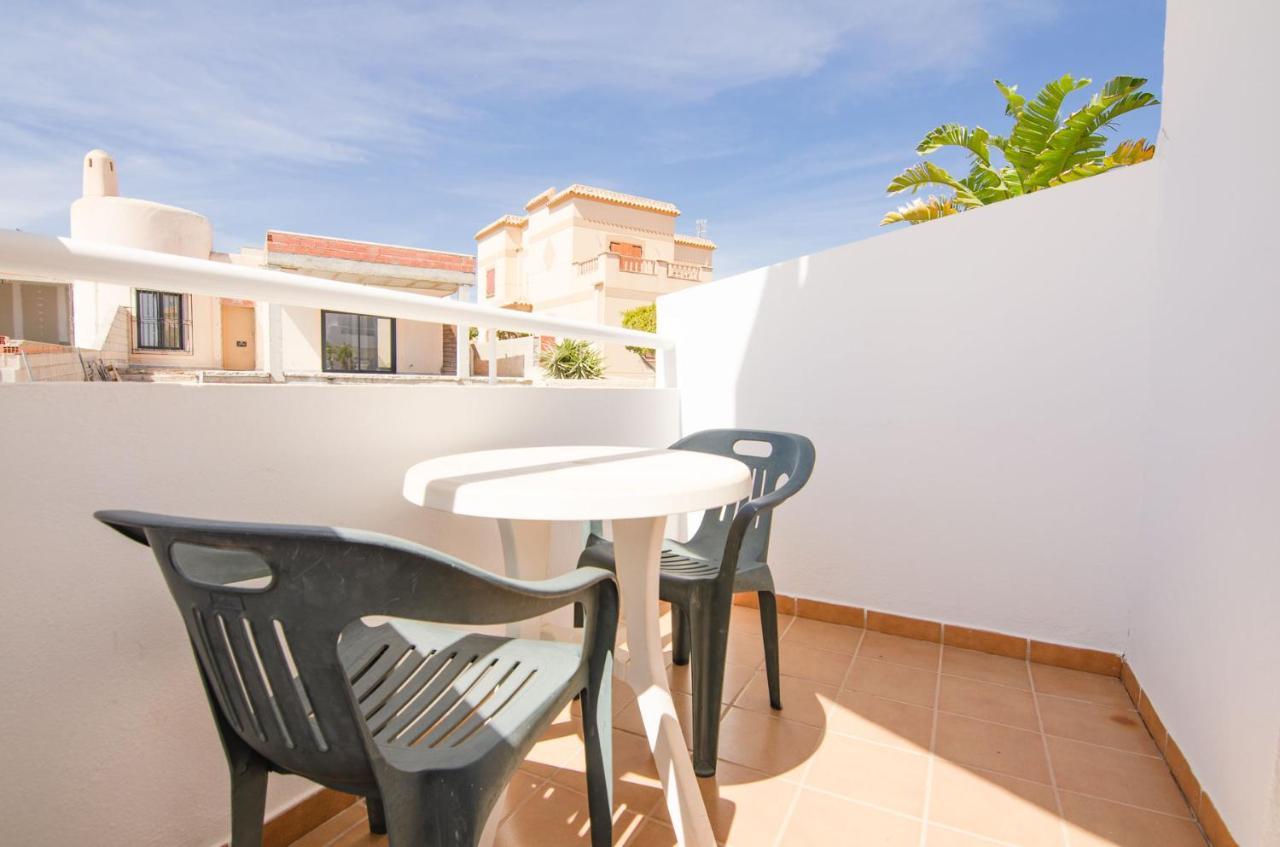 Hostal Manolo Garrucha Luaran gambar