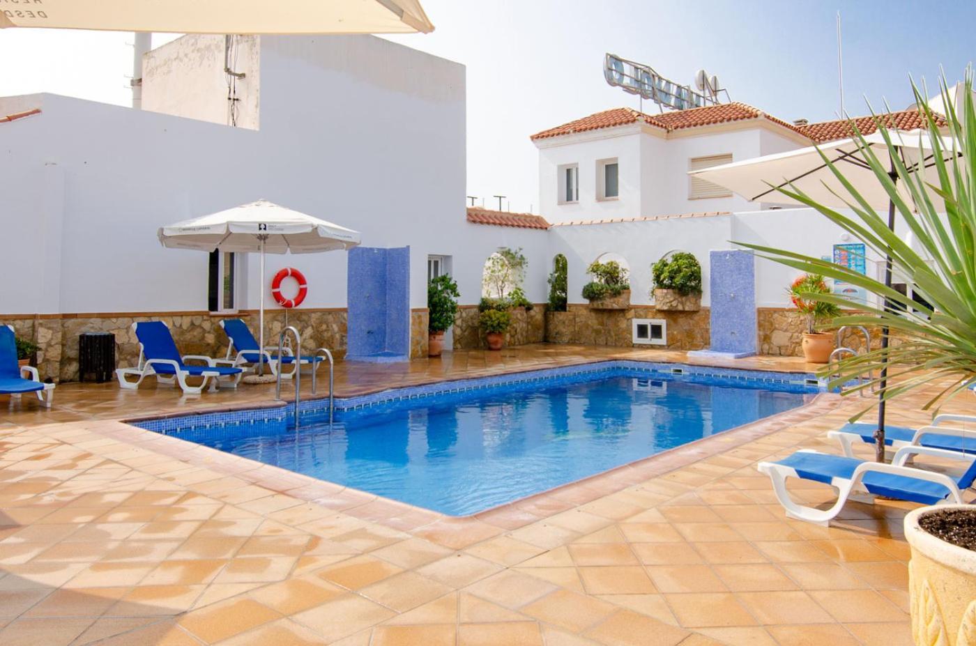Hostal Manolo Garrucha Luaran gambar