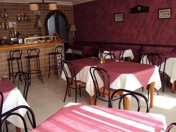 Hostal Manolo Garrucha Luaran gambar